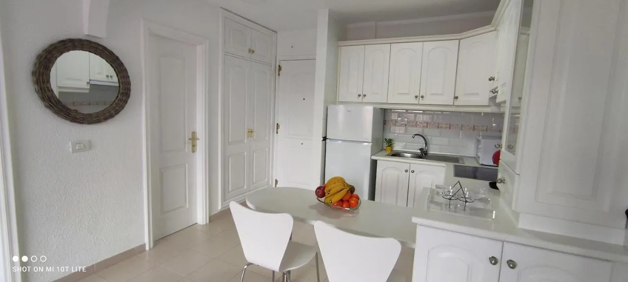 Precioso Apartamento Con Piscina Junto Al Mar Costa Del Silencio